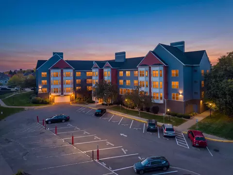 720 3rd Ave NE #211, Minneapolis, MN 55413