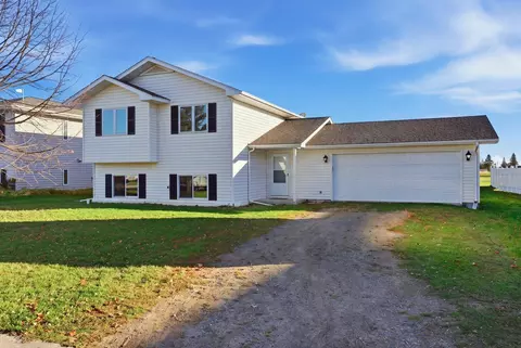 157 Liberty Dr NE, Blackduck, MN 56630