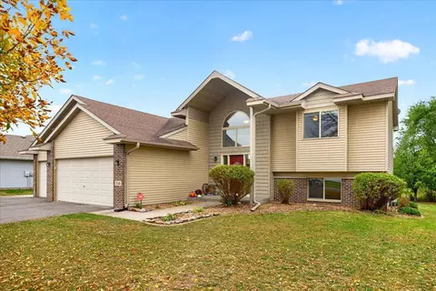 318 Karen Ln, Big Lake, MN 55309