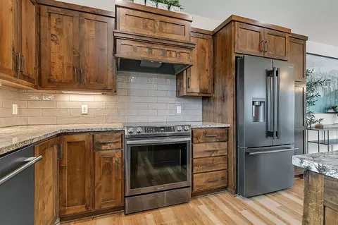 Kitchen - 3558 Wildflower Rd S, Saint Cloud, MN 56301 photo 4 of 6