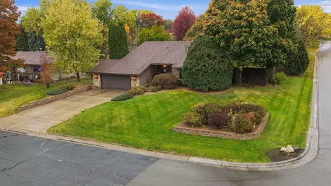153 102nd Ln NE, Blaine, MN 55434