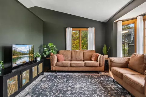 Living - 10033 13th Ave, Becker, MN 55308 photo 2 of 4