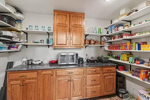 Kitchen - 1913 70th Ave, Jasper, MN 56144 photo 3 of 5
