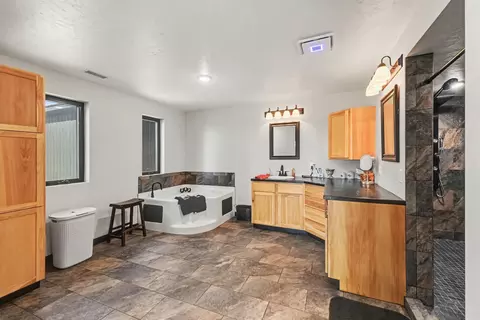 Bath - 1913 70th Ave, Jasper, MN 56144 photo 1 of 5