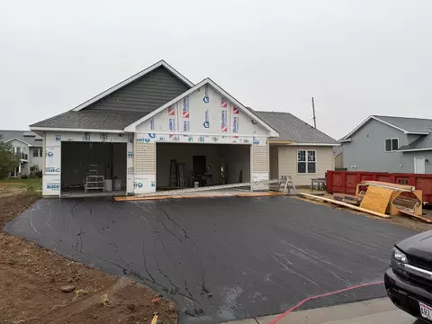 1615 Squirrel Way, New Richmond, WI 54017