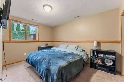 Bedroom - 19 Rollins Dr, Elgin, MN 55932 photo 4 of 7