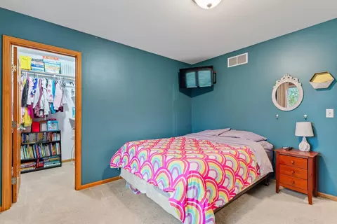 Bedroom - 19 Rollins Dr, Elgin, MN 55932 photo 3 of 7