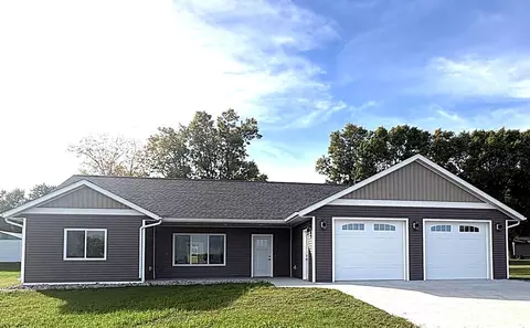 211 Bryce Ave, Lowry, MN 56349