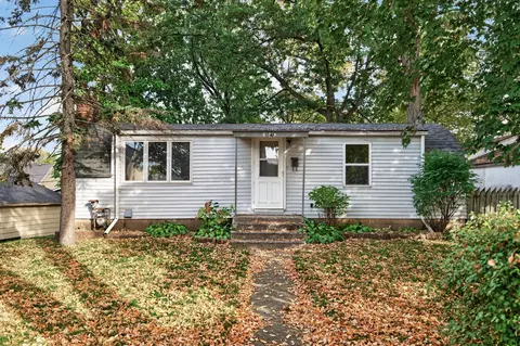 1046 Felix St, West Saint Paul, MN 55118
