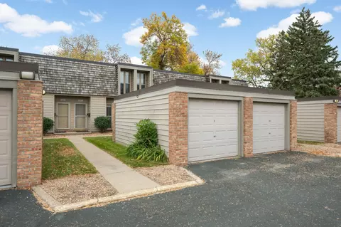 6317 Barrie Rd, Edina, MN 55435
