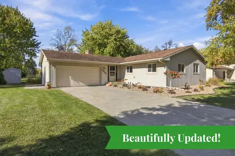 2601 Fairway Dr, Moorhead, MN 56560