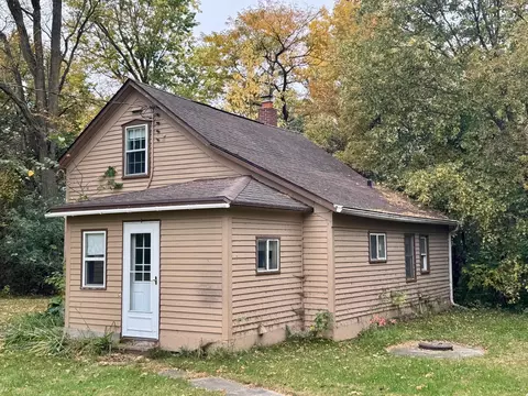 73574 300th St, Redwood Falls, MN 56283