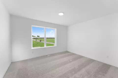 Bedroom - 9831 26th St NE, Saint Michael, MN 55376 photo 3 of 5