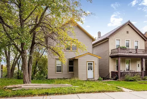 Exterior - 12 E 5th St, Duluth, MN 55805 photo 2 of 6