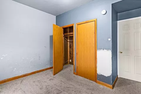 Bedroom - 12 E 5th St, Duluth, MN 55805 photo 3 of 11