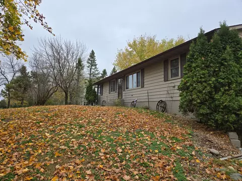 15462 Jefferson Rd SE, Hutchinson, MN 55350