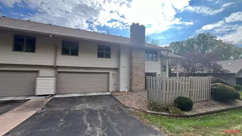 10925 53rd Ave N, Plymouth, MN 55442