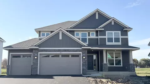 653 Sierra Pkwy, Waconia, MN 55387