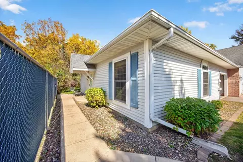 1935 Cabernet Ln NW, Rochester, MN 55901