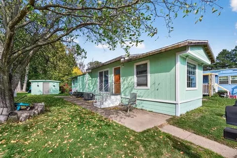 1420 Champion Dr, New Brighton, MN 55112