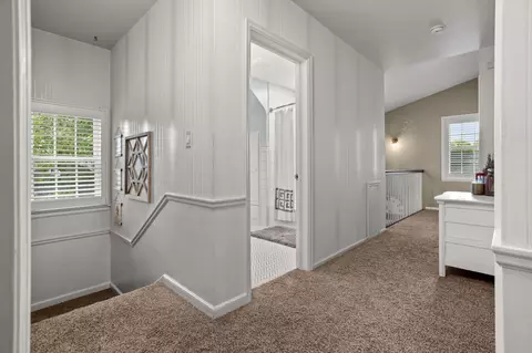 Entry Way - 1617 9th St S, Fargo, ND 58103 photo 8 of 12