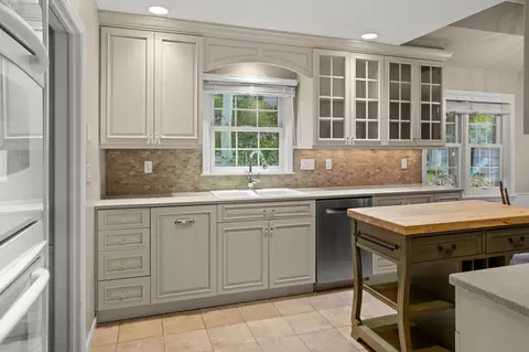 Kitchen - 1617 9th St S, Fargo, ND 58103 photo 2 of 5
