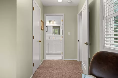 Entry Way - 1617 9th St S, Fargo, ND 58103 photo 11 of 12