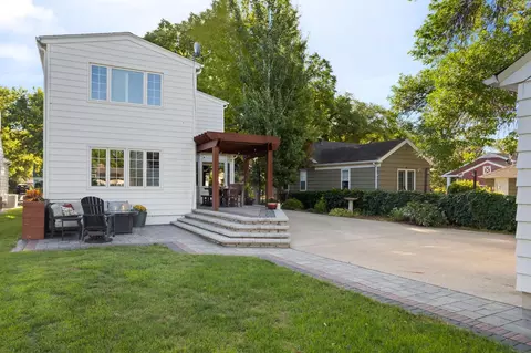 Exterior - 1617 9th St S, Fargo, ND 58103 photo 4 of 10