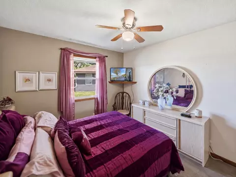 Bedroom - 2043 Pine Knoll Rd, Mora, MN 55051 photo 2 of 4