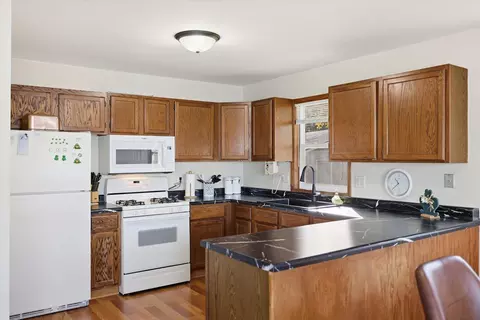 Kitchen - 2043 Pine Knoll Rd, Mora, MN 55051 photo 4 of 4