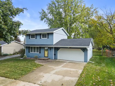 2904 4th Ave NW, Rochester, MN 55901