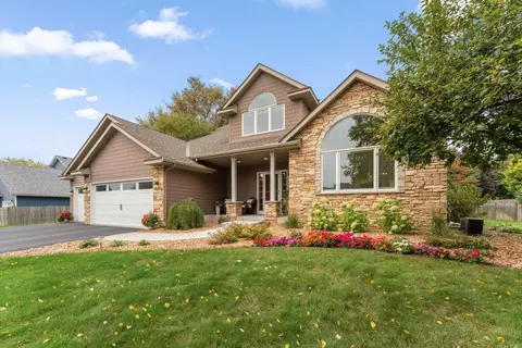 16279 Harvard Dr, Lakeville, MN 55044