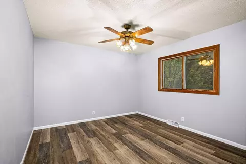 Bedroom - 213 N Cloquet Rd, Proctor, MN 55810 photo 1 of 4