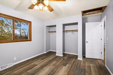 Bedroom - 213 N Cloquet Rd, Proctor, MN 55810 photo 2 of 4