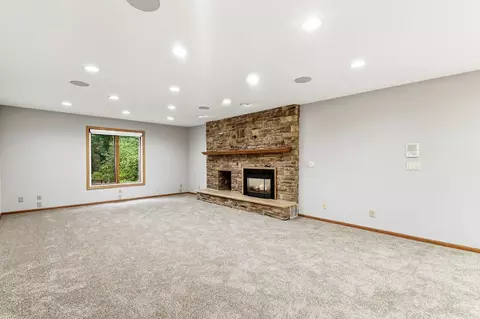 Living - 3244 Bittersweet Ln, Saint Cloud, MN 56301 photo 5 of 16