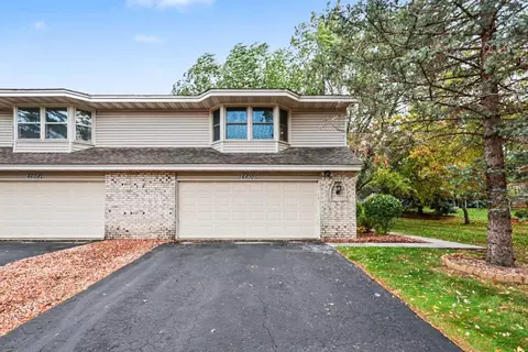 6610 Falstaff Rd, Woodbury, MN 55125