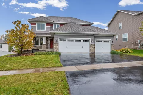 18072 Hyde Park Ave, Lakeville, MN 55044