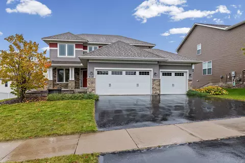 18072 Hyde Park Ave, Lakeville, MN 55044