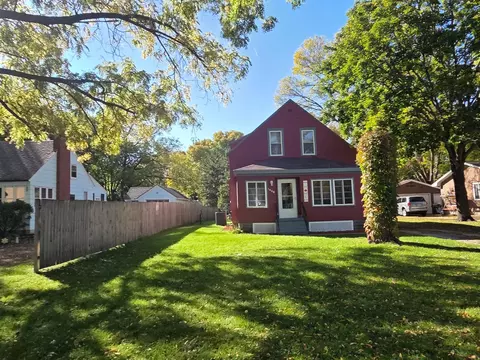 Exterior - 1408 6th St SW, Willmar, MN 56201 photo 10 of 11