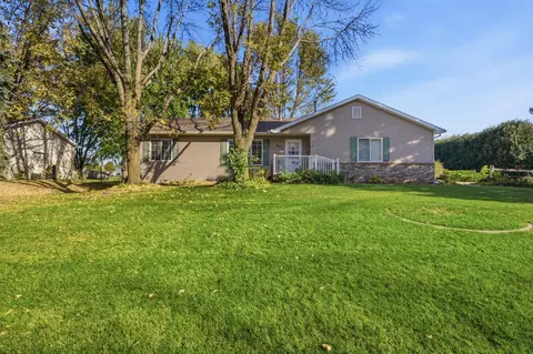 Exterior - 601 25th St SE, Willmar, MN 56201 photo 1 of 12