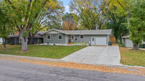Exterior - 303 E Lyon St, Marshall, MN 56258 photo 1 of 5