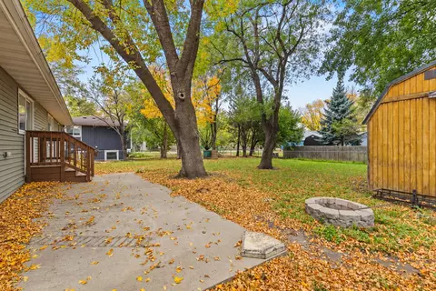 Exterior - 303 E Lyon St, Marshall, MN 56258 photo 2 of 5
