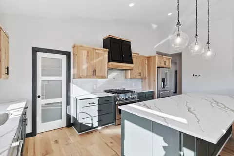 Kitchen - 22030 Edison St NE, Cedar, MN 55011 photo 4 of 4