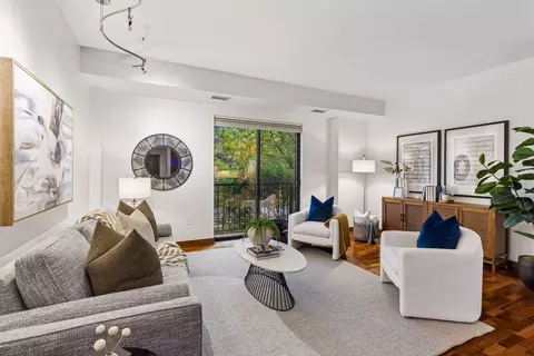 317 Groveland Ave #116, Minneapolis, MN 55403