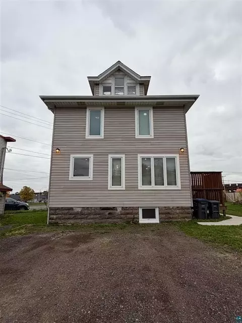 Exterior - 3105 W 3rd St, Duluth, MN 55806 photo 9 of 9