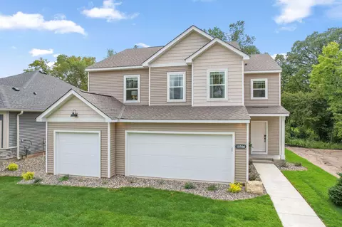 10617 Glenbrook Ave S, Cottage Grove, MN 55016