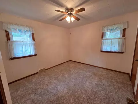 805 E Pine St, Rushford, MN 55971 photo 19