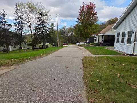 805 E Pine St, Rushford, MN 55971 photo 10