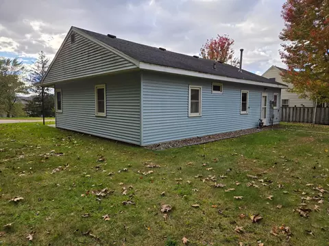 805 E Pine St, Rushford, MN 55971 photo 4