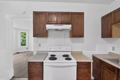 Kitchen - 320 Augusta Ave, Willmar, MN 56201 photo 2 of 5